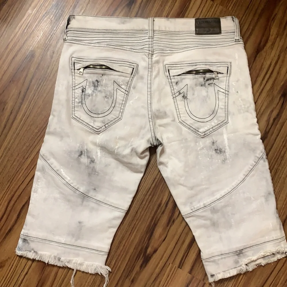 True Religion Geno Shorts Relaxed Slim (33)